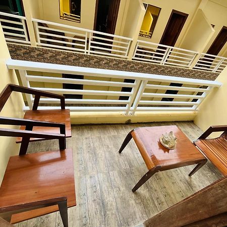 On Board Lifestyle Panglao Resort Екстериор снимка