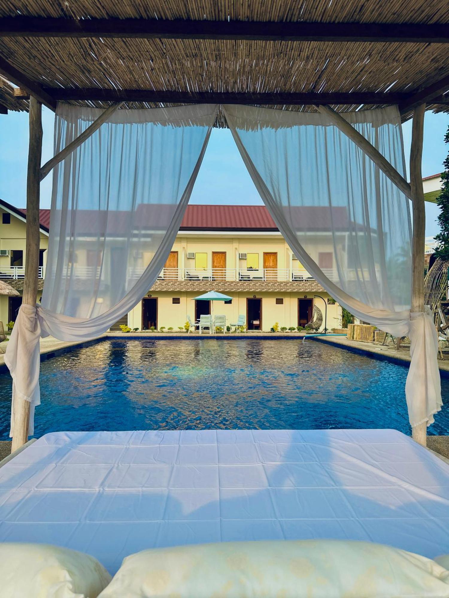 On Board Lifestyle Panglao Resort Екстериор снимка