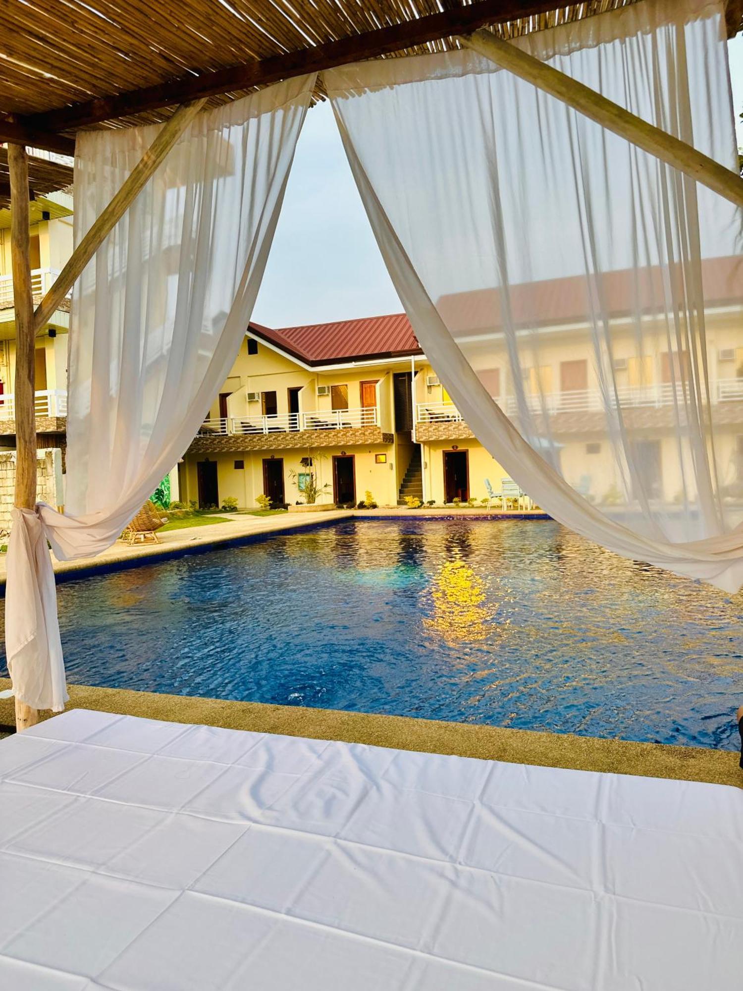 On Board Lifestyle Panglao Resort Екстериор снимка