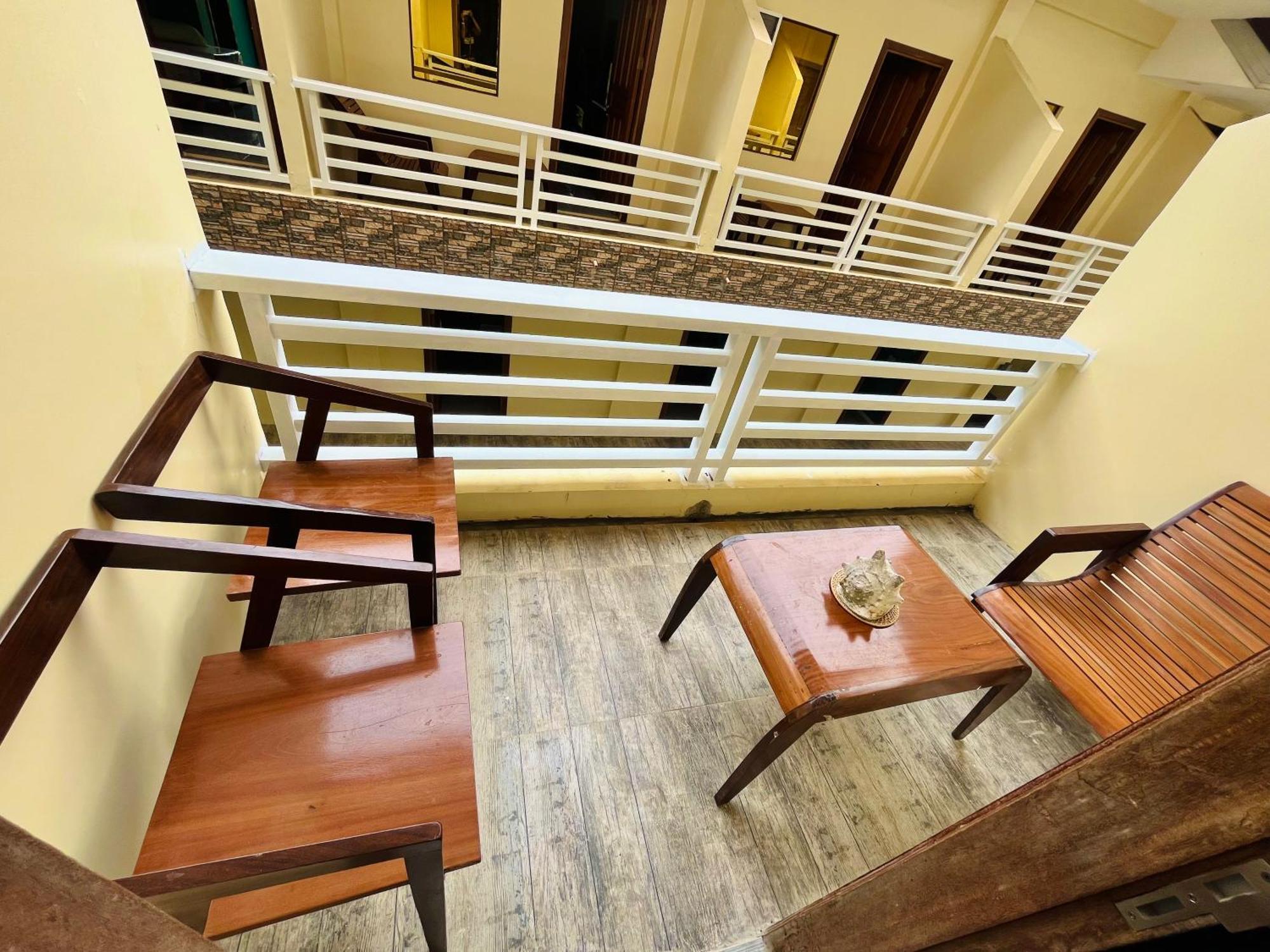 On Board Lifestyle Panglao Resort Екстериор снимка