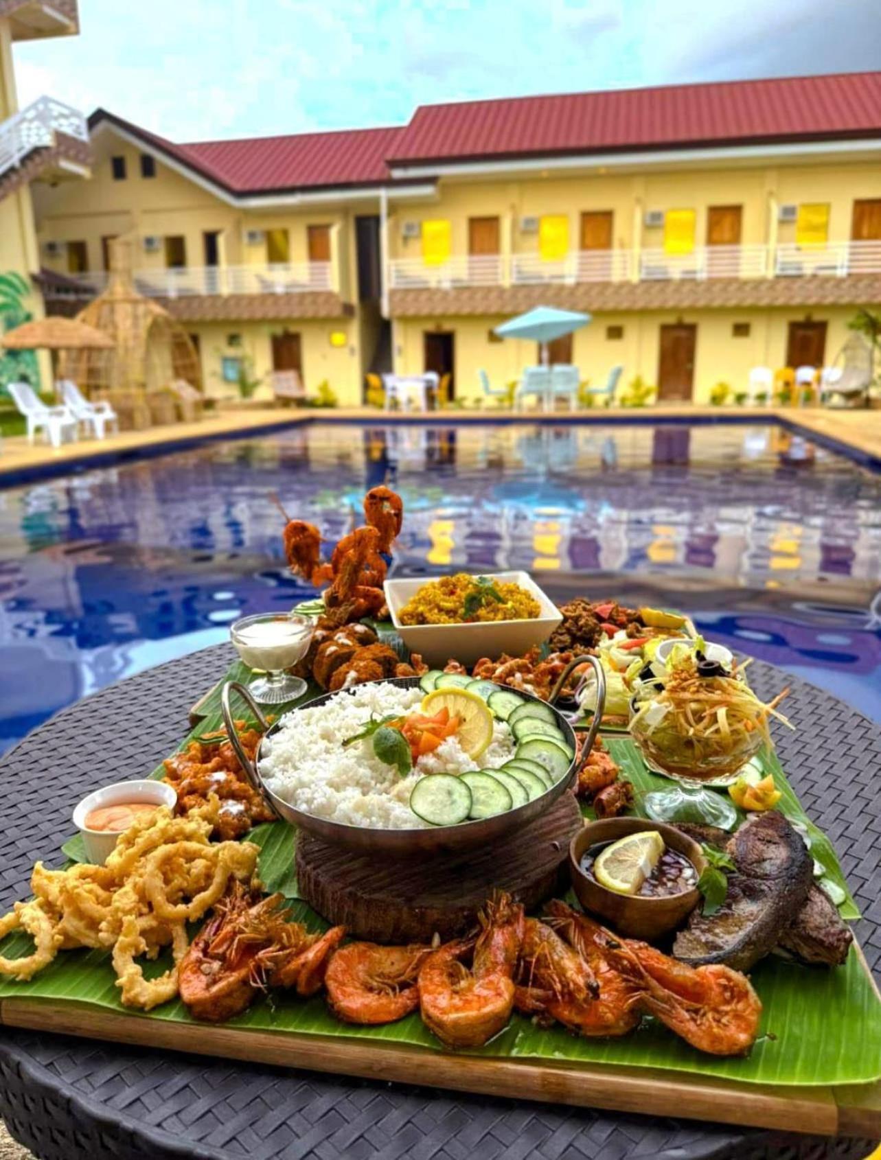 On Board Lifestyle Panglao Resort Екстериор снимка