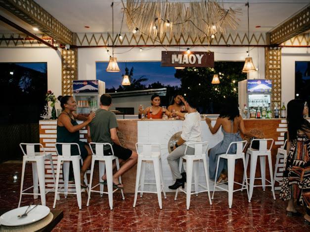 On Board Lifestyle Panglao Resort Екстериор снимка